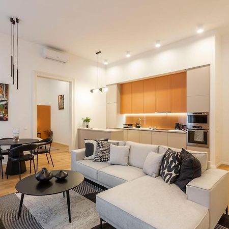 Luxurious Minimalist Residence With Sauna By Prestige Homes Budapest Eksteriør bilde