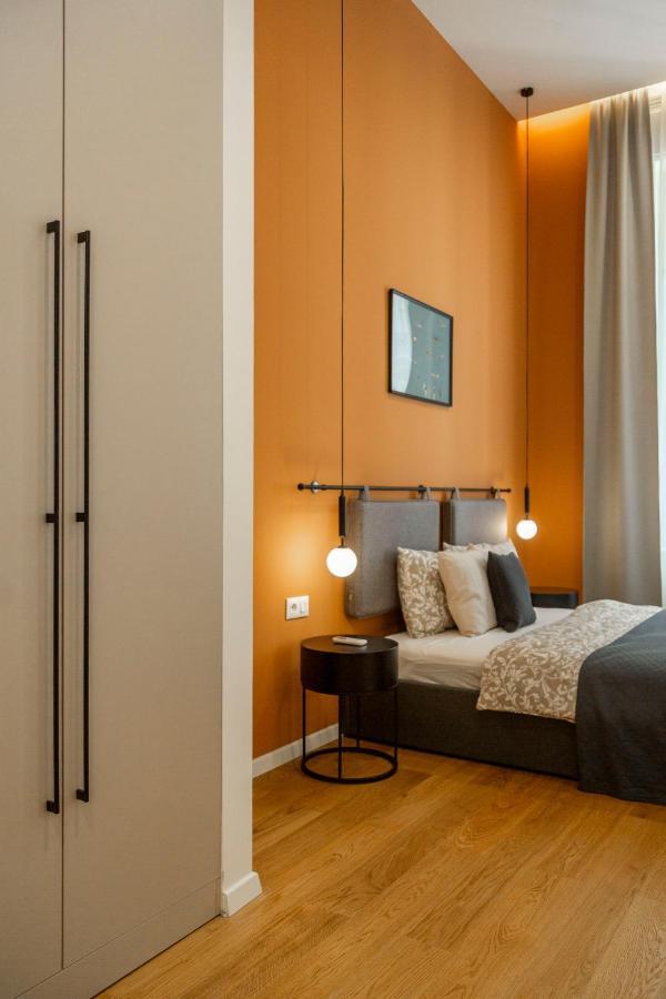 Luxurious Minimalist Residence With Sauna By Prestige Homes Budapest Eksteriør bilde